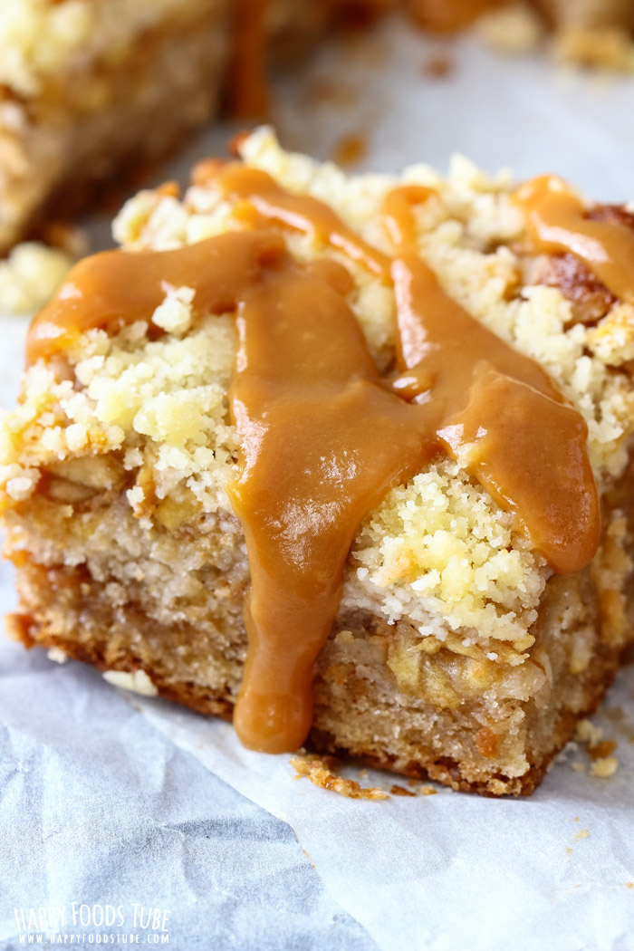 caramel-apple-crumb-bars-closeup-image.jpg