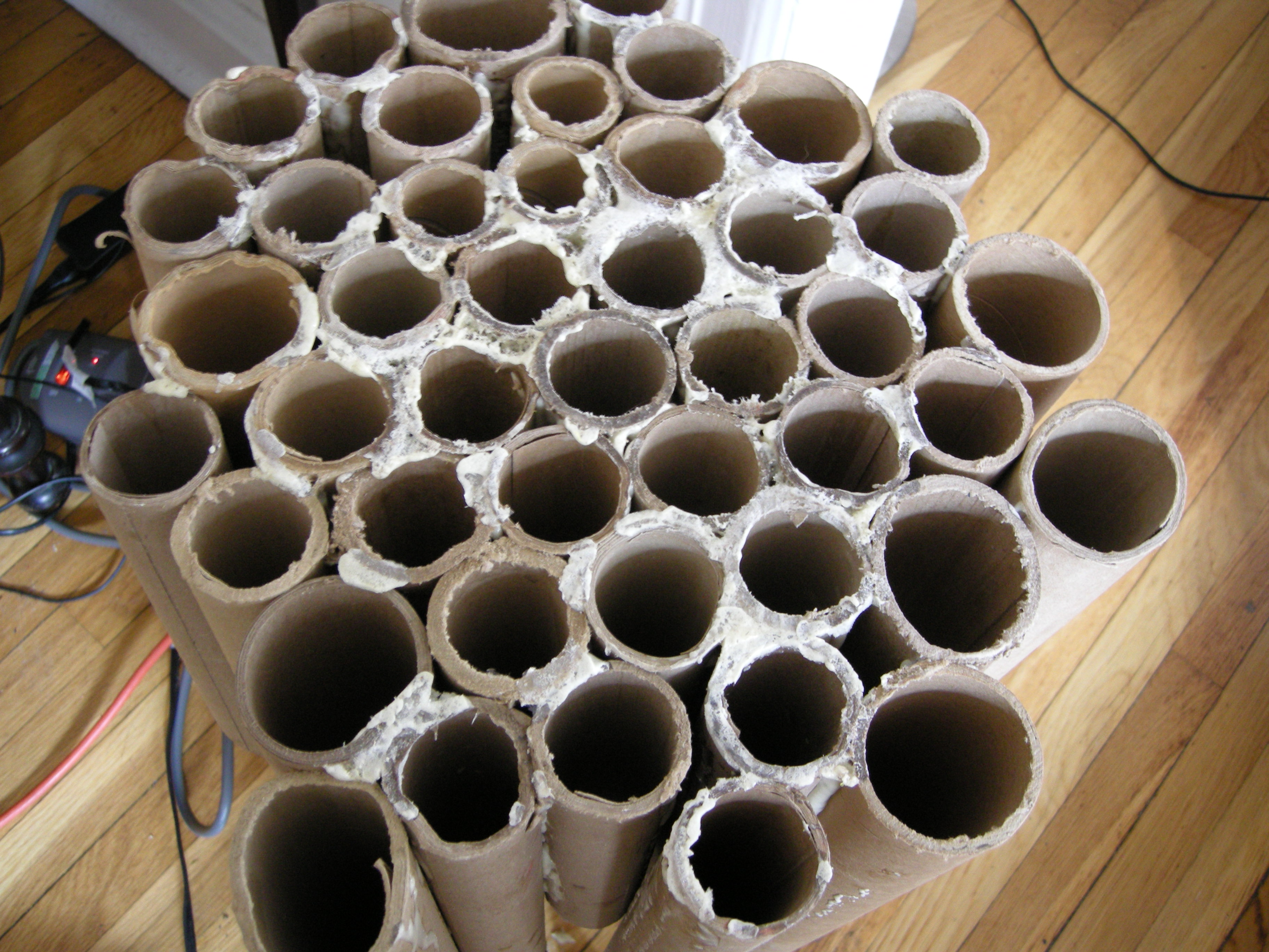 cardboard tube table 017.jpg