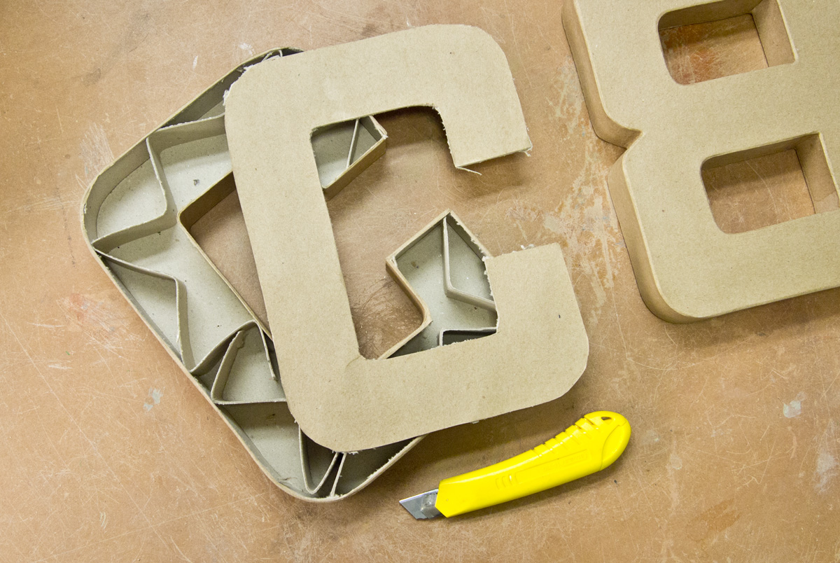 cardboard_letters_instructables_02.jpg