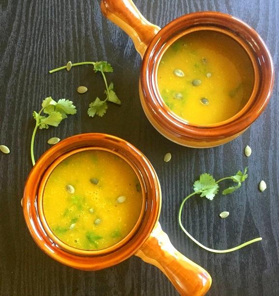 carrot and apple soup 2a.jpg