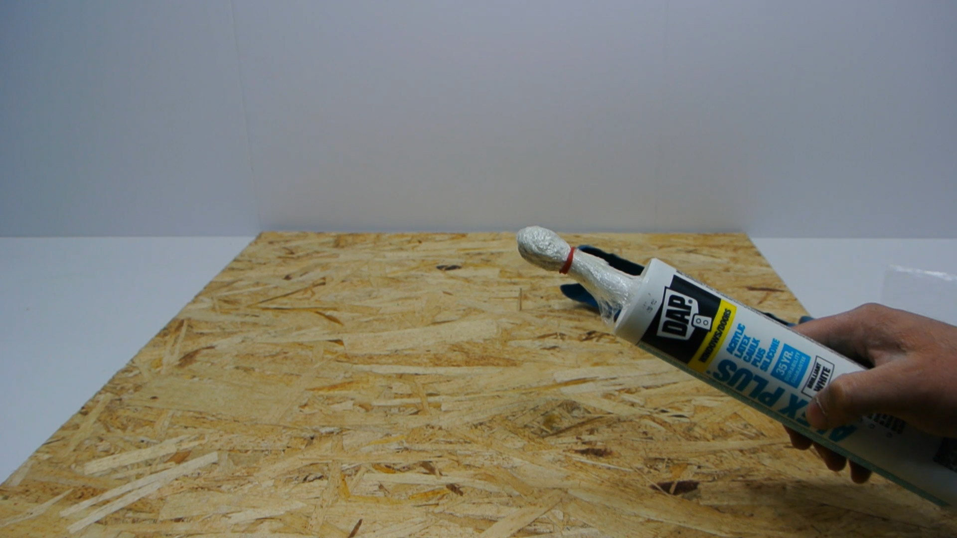 caulking-6.jpg