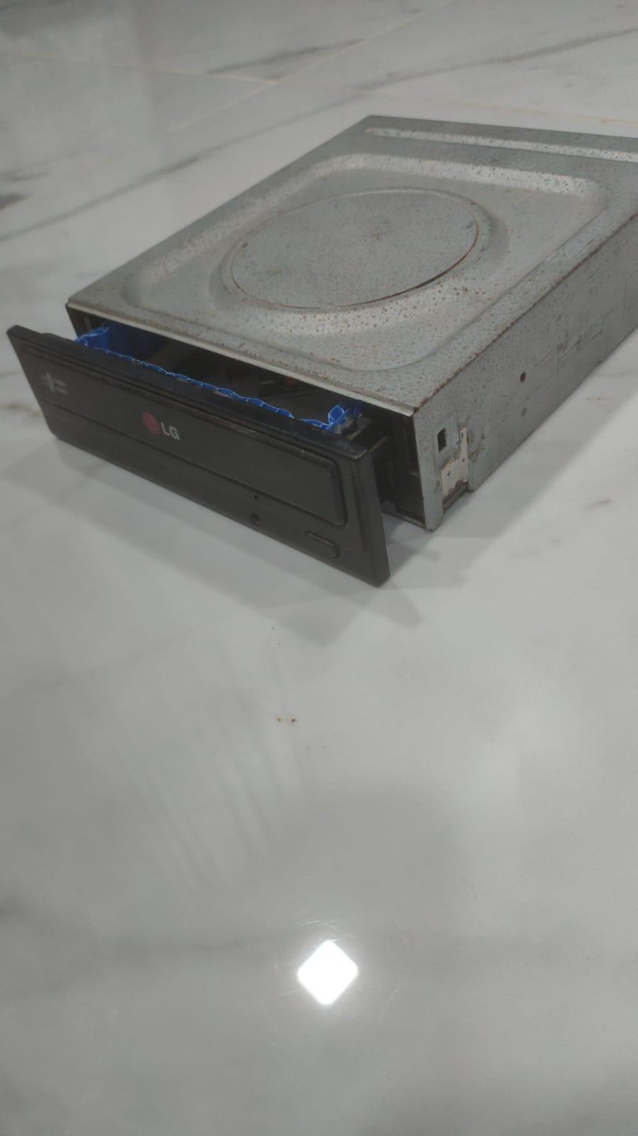 cd drive  (7).jpeg