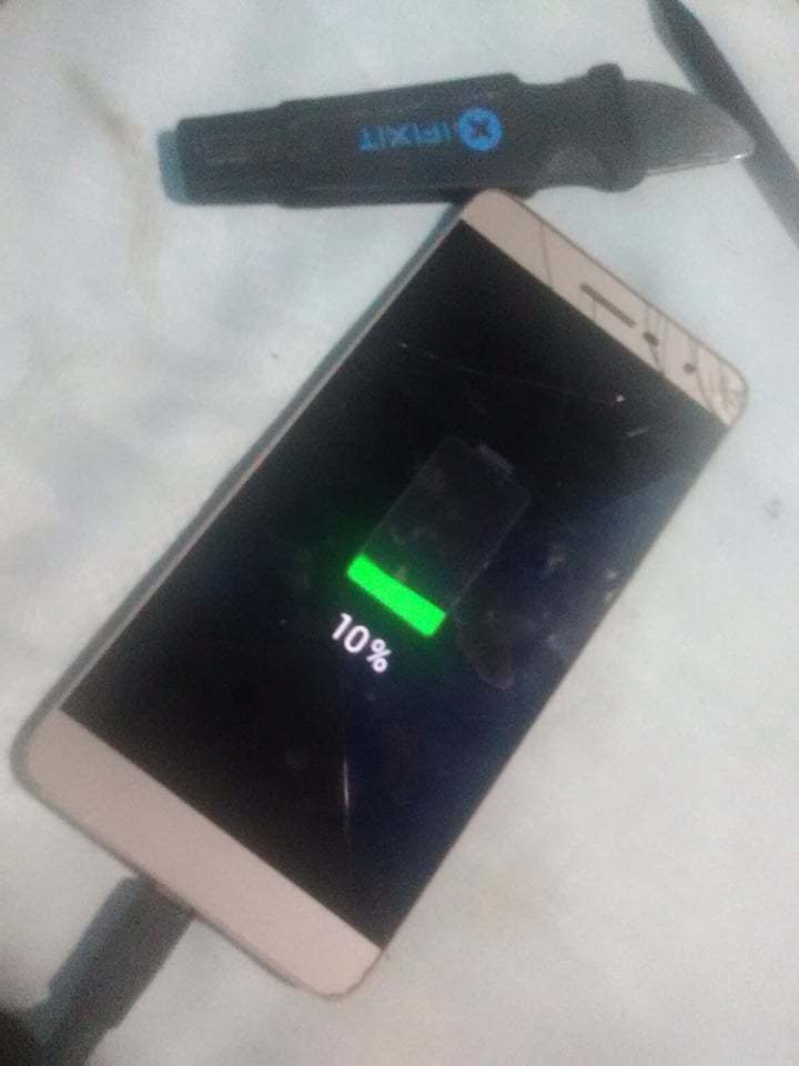 charge-phone.jpg