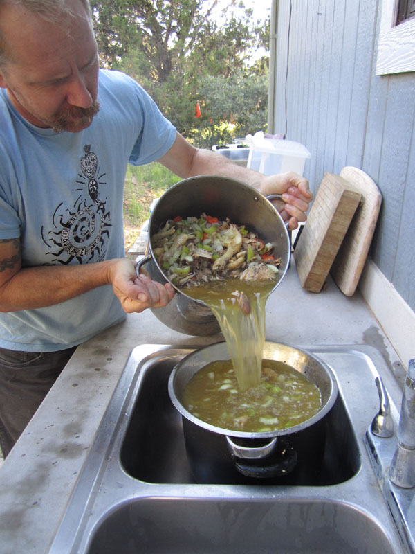 chicken stock04.jpg