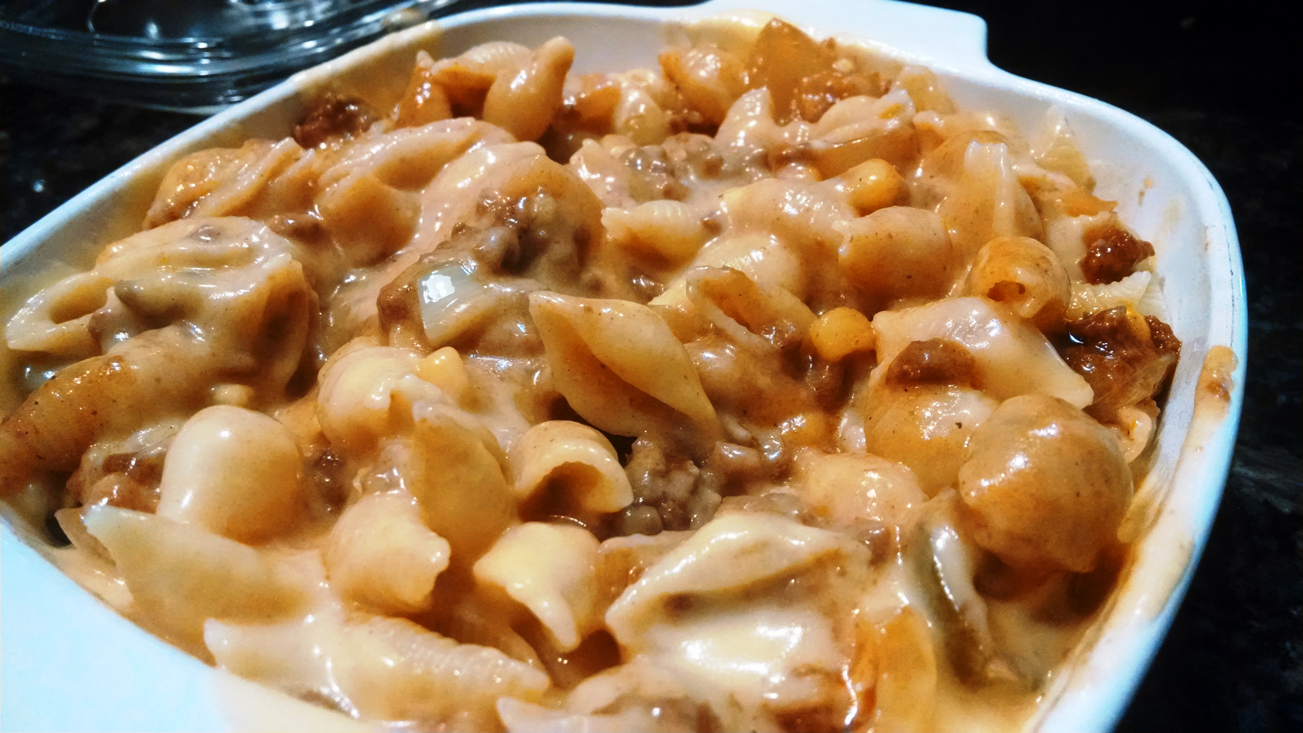 chili mac and cheese.jpg