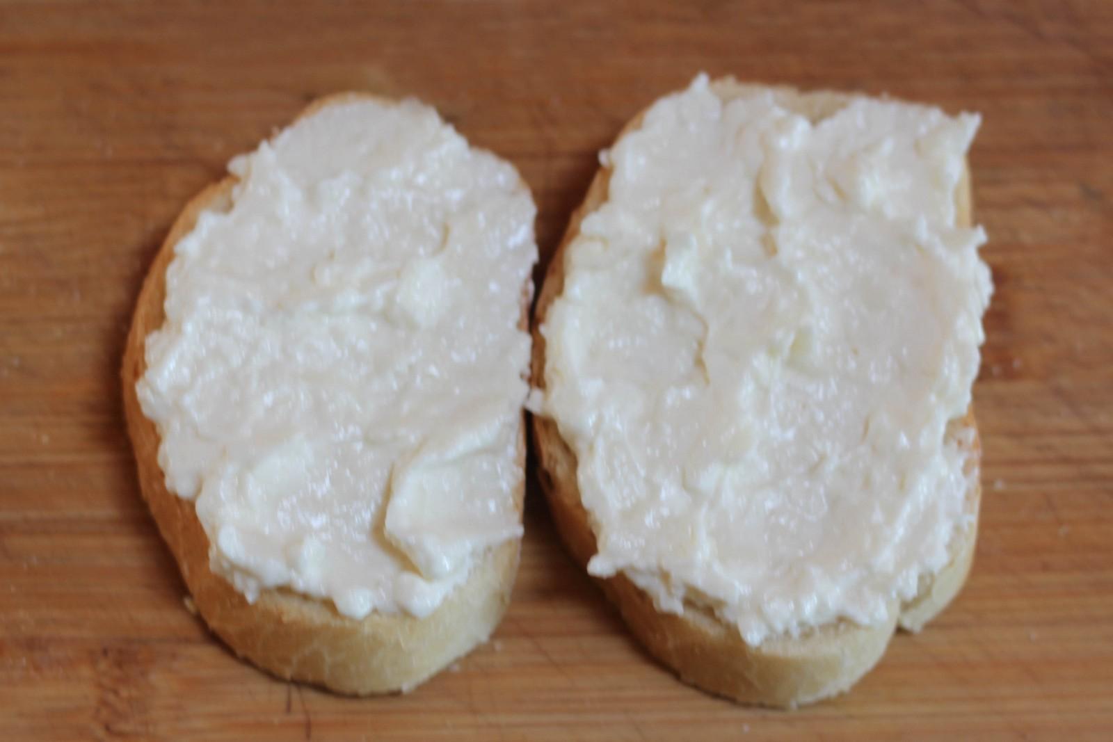 chlebicky 02 - syrovy 01.jpg