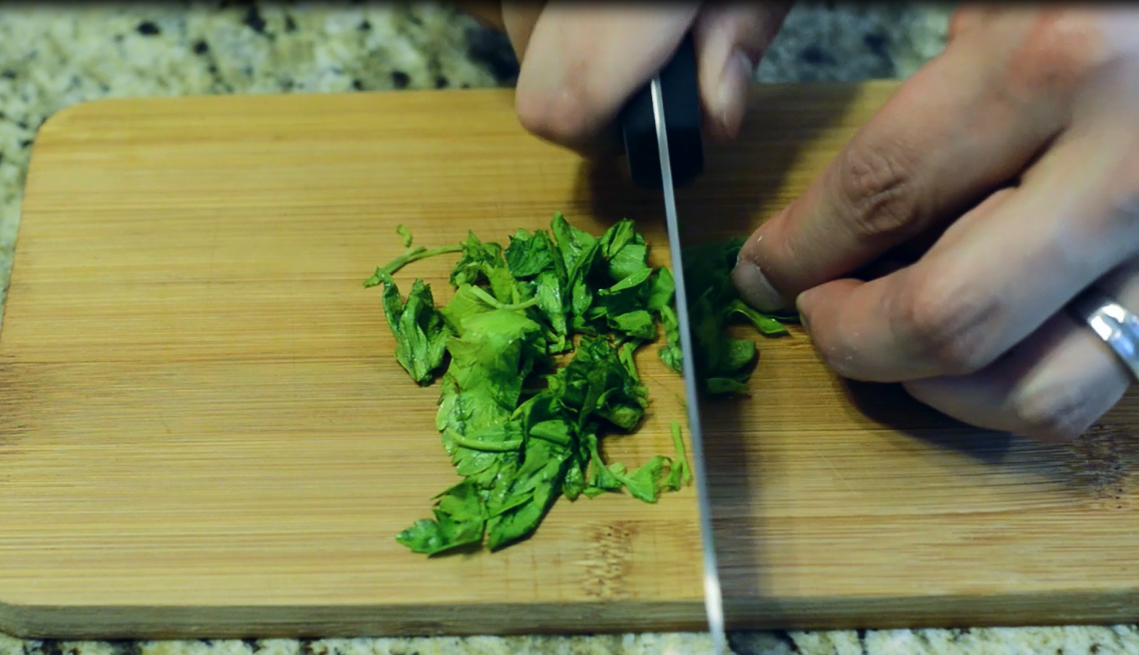 chop parsley.jpg