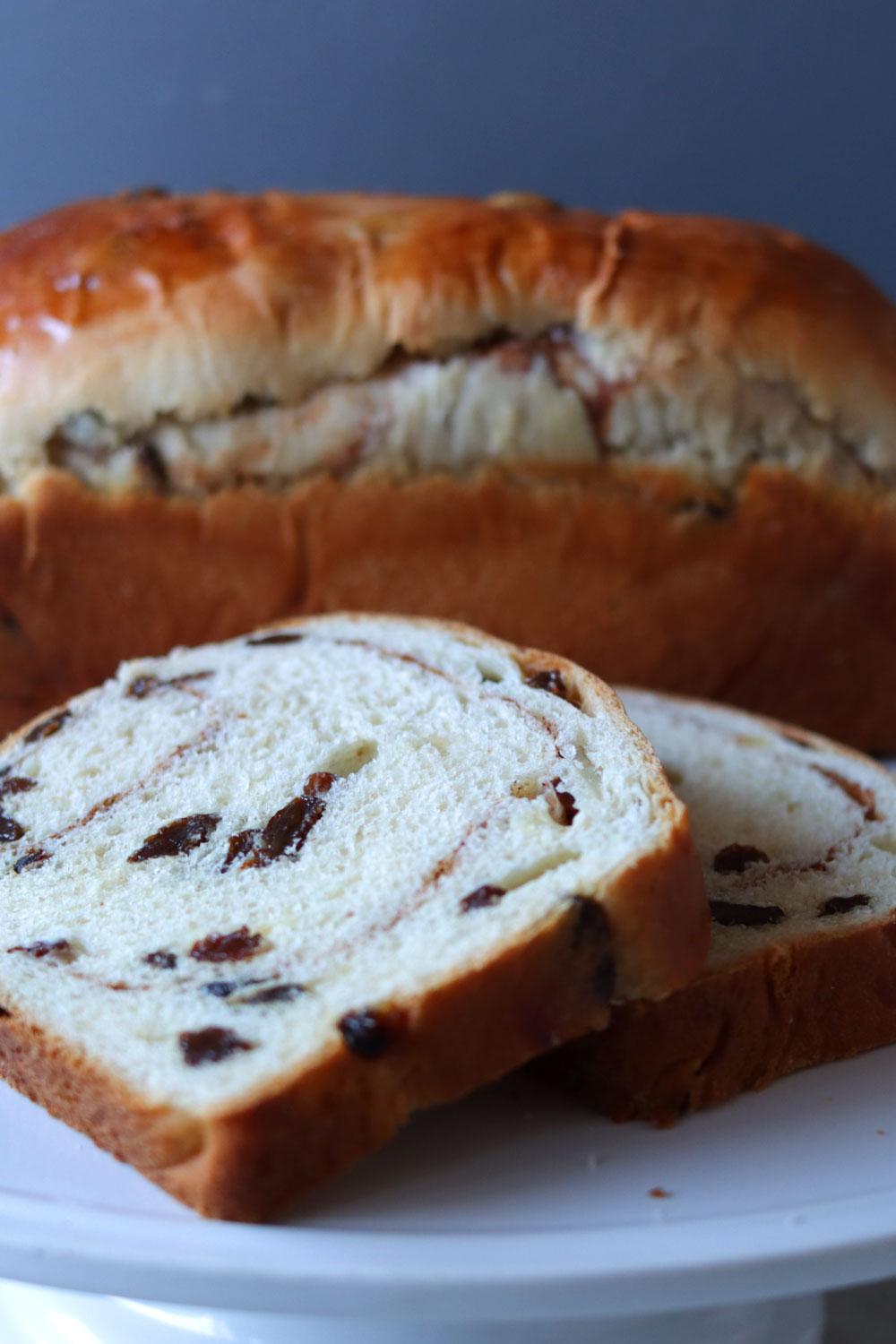 cinnamon raisin bread long.jpg