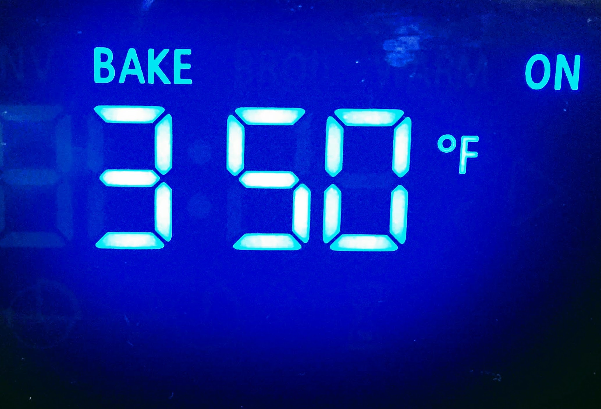 cinnamon rolls oven temp.jpg