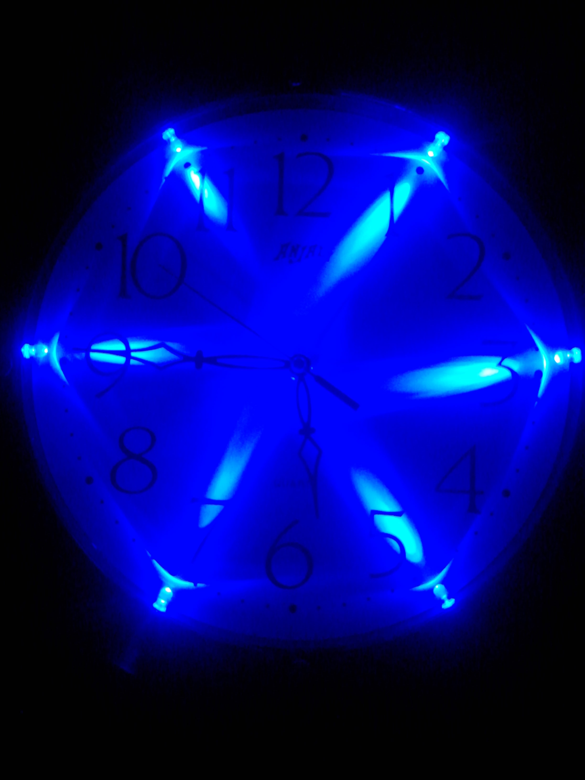 clock led.jpg