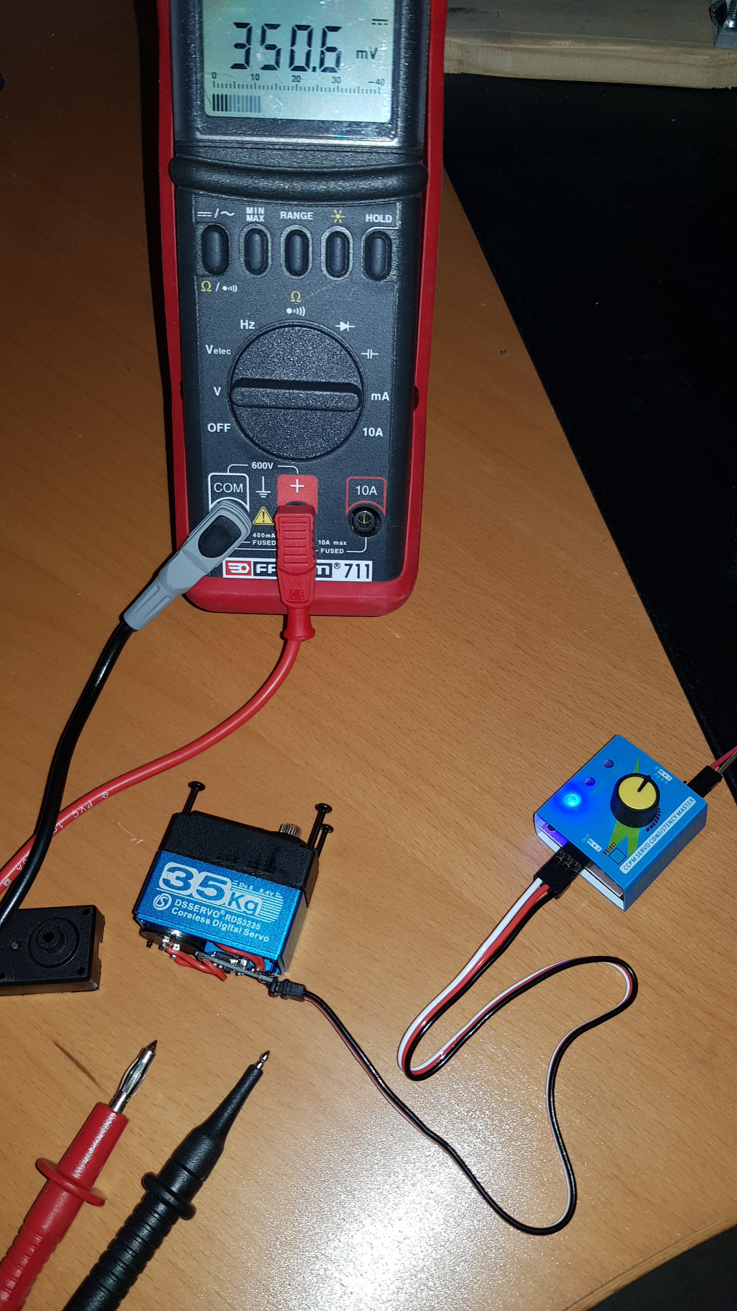 close loop servo pot feedback hack (8).jpg