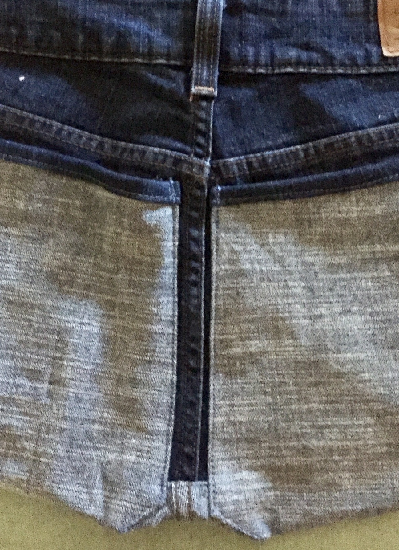 close up back pockets.jpg