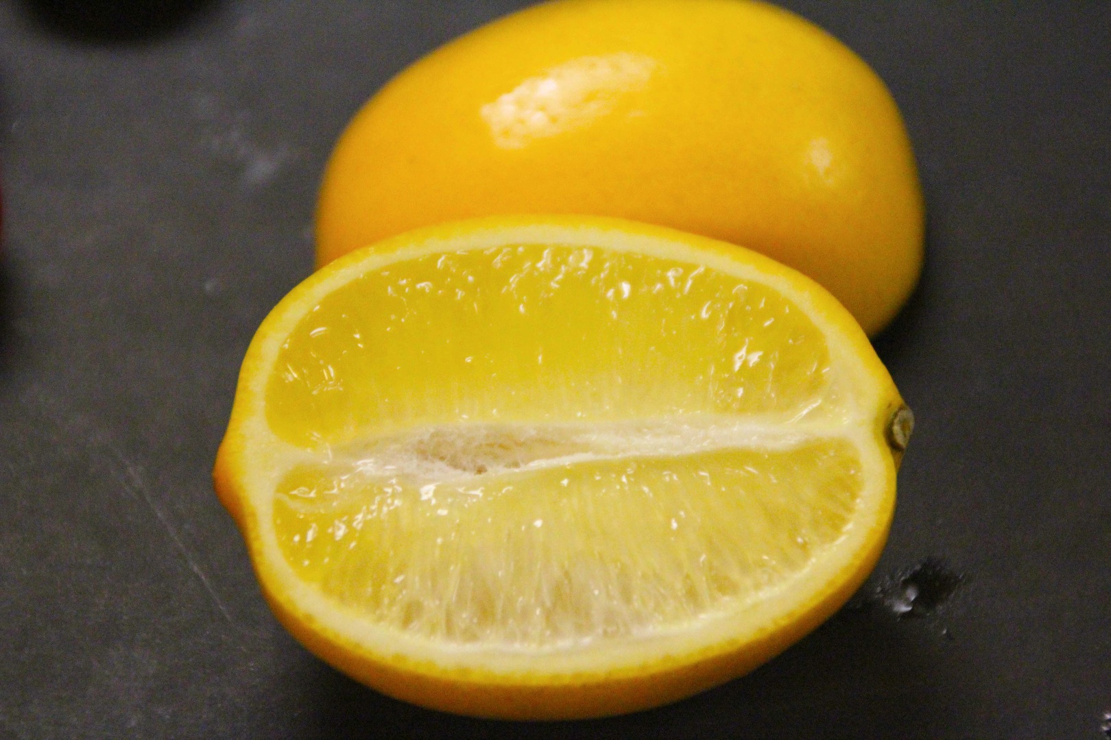 cod-meyer-lemon-sliced.jpg