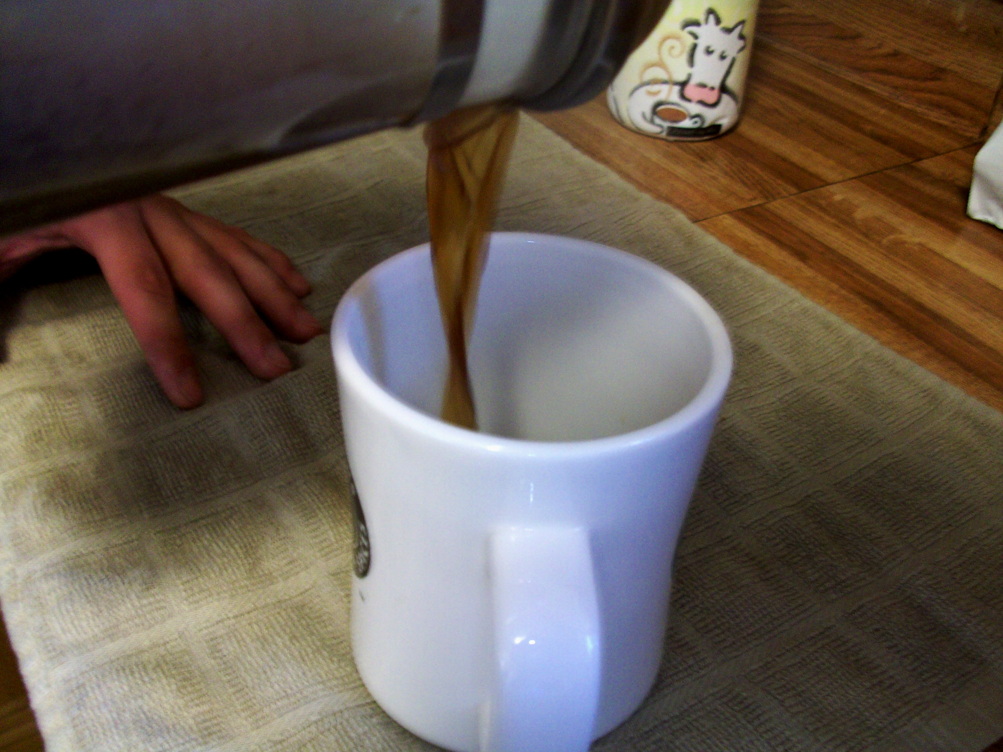 coffee pour.jpg