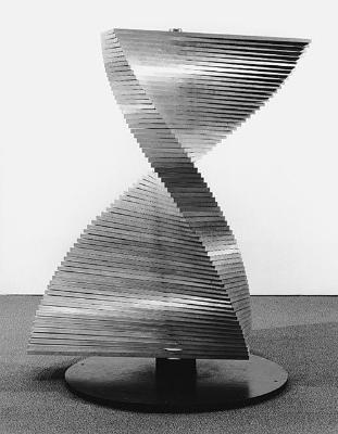 comtois - sculpture Richard Max Tremblay.jpg