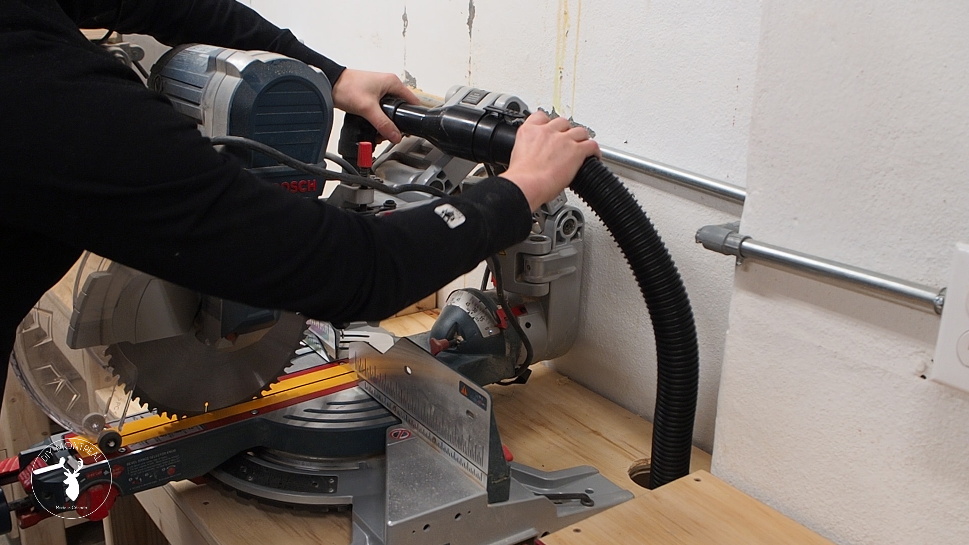 connect hose and adapter to saw.jpg