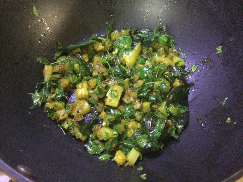 cooked moringa leaves.JPG