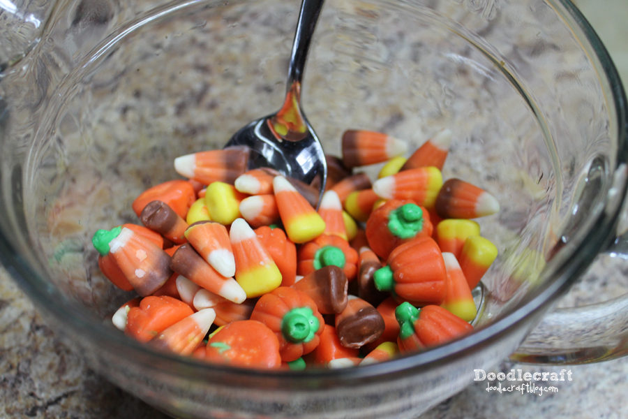 copycat butterfinger bar recipe candy corn knockoff (7).JPG
