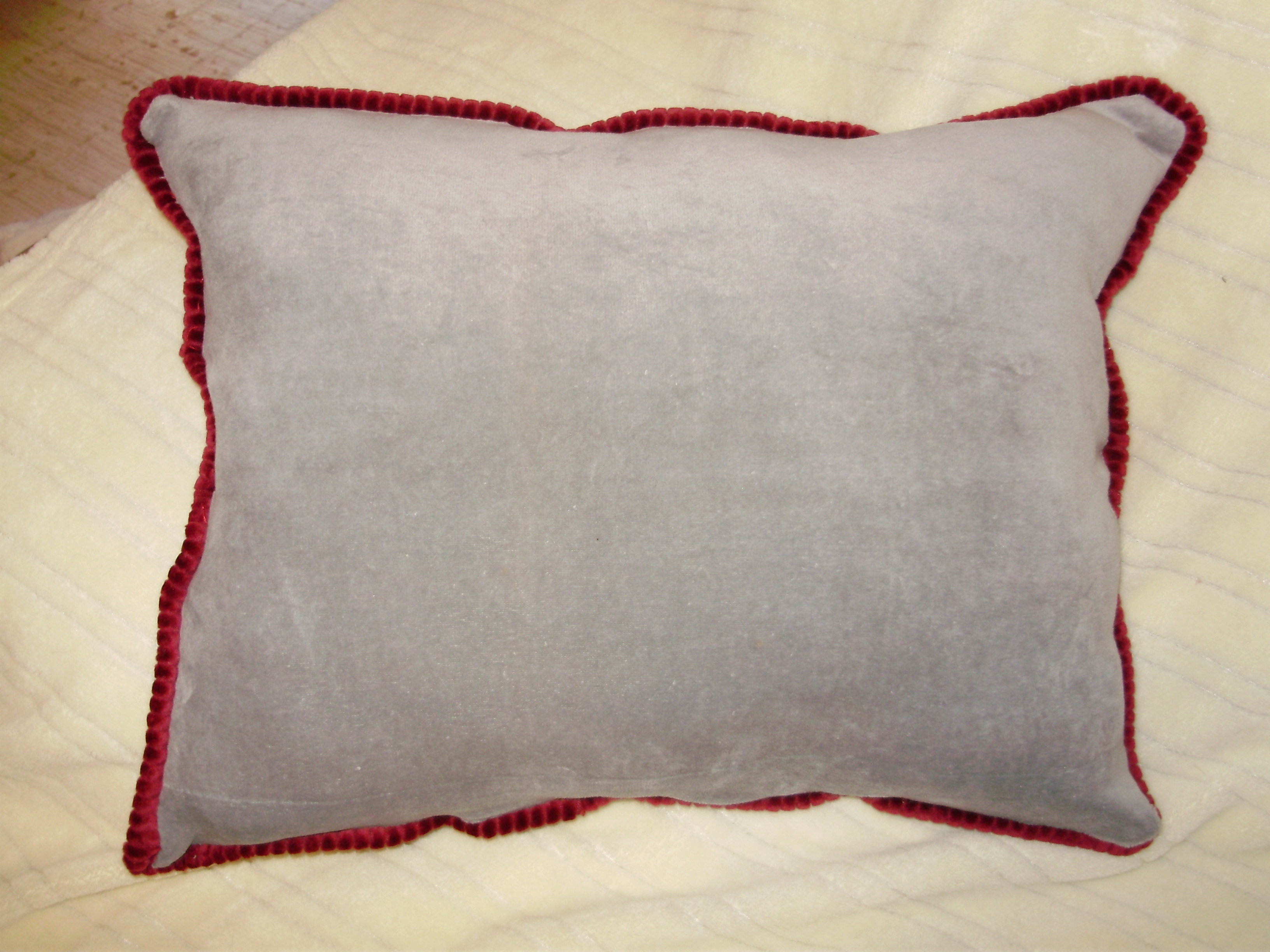 corded pillow.JPG