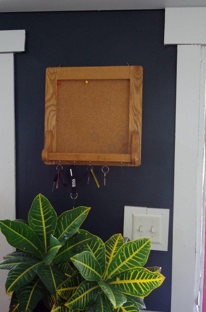 corkboard-homemade.jpg