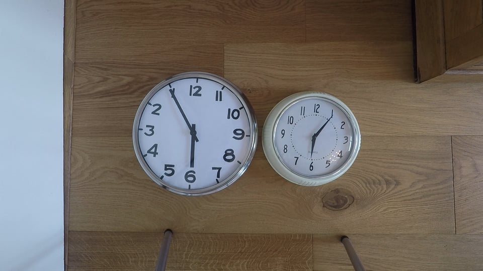 counter-clockwise clock timelapse