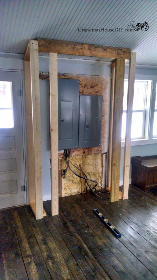 country-closet-barn-door.jpg