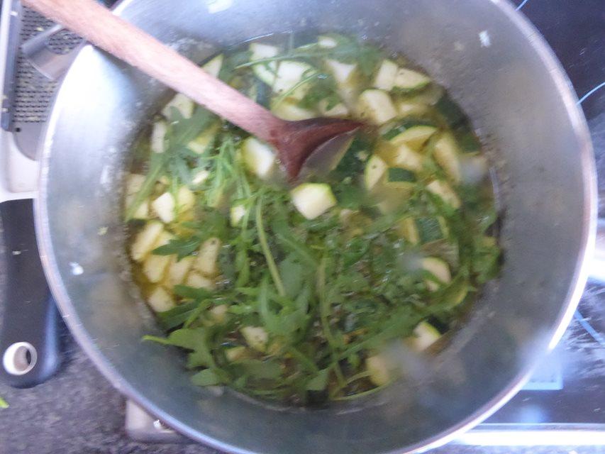 courgette and fennel soup add rocket.JPG