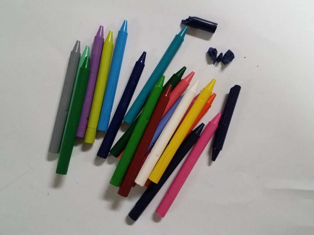 crayons2.jpg