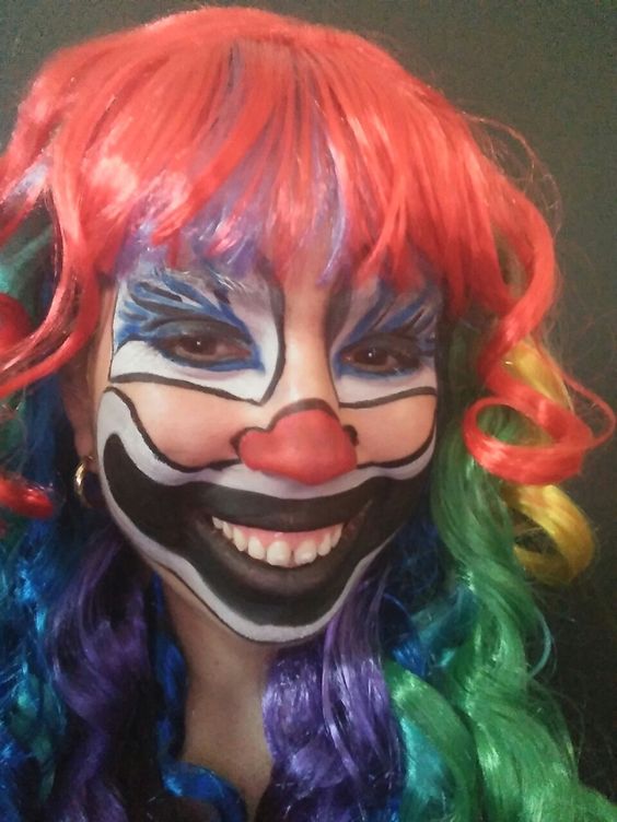 crazy clown 9.jpg