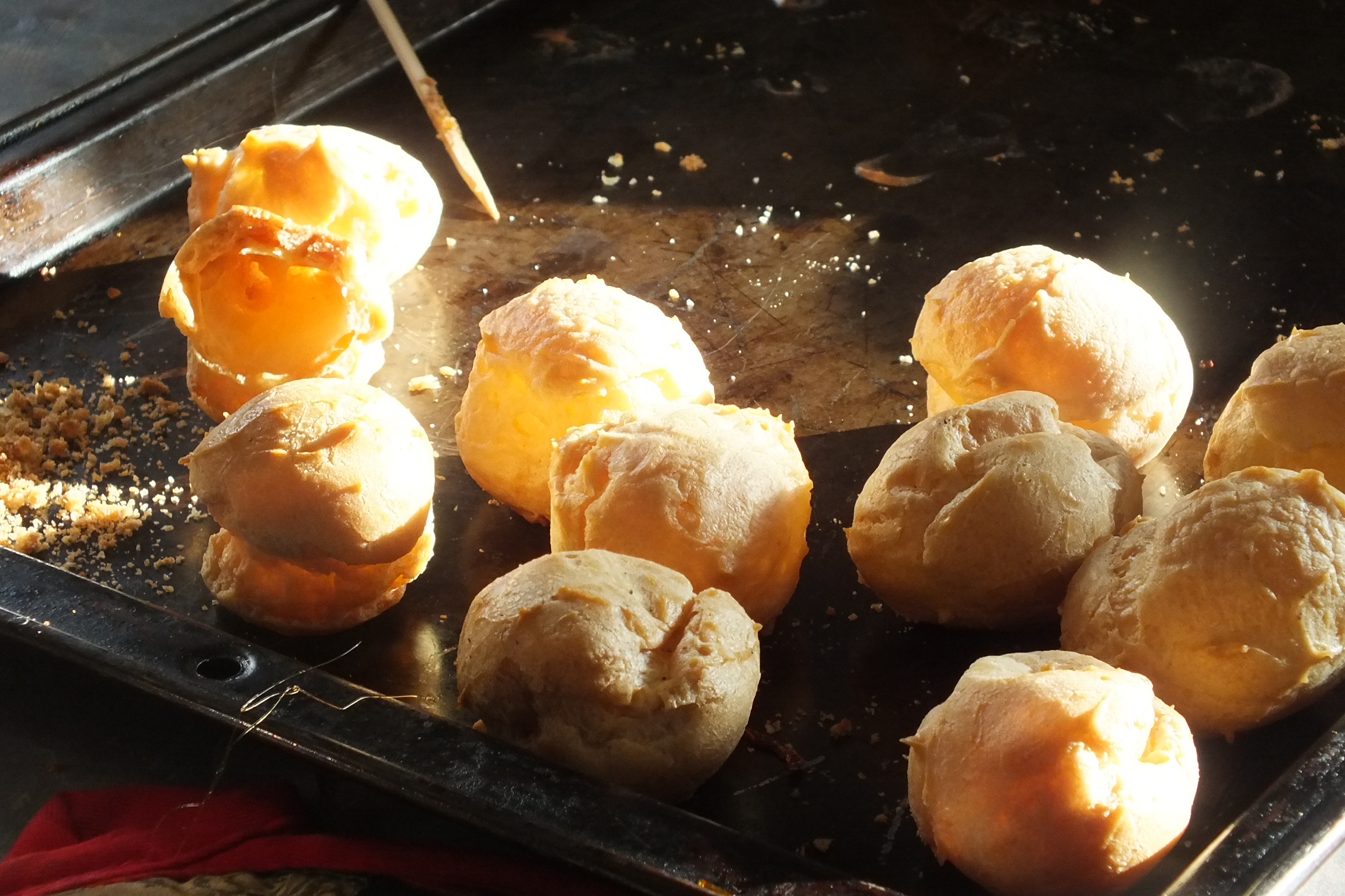 cream puffs 002.JPG