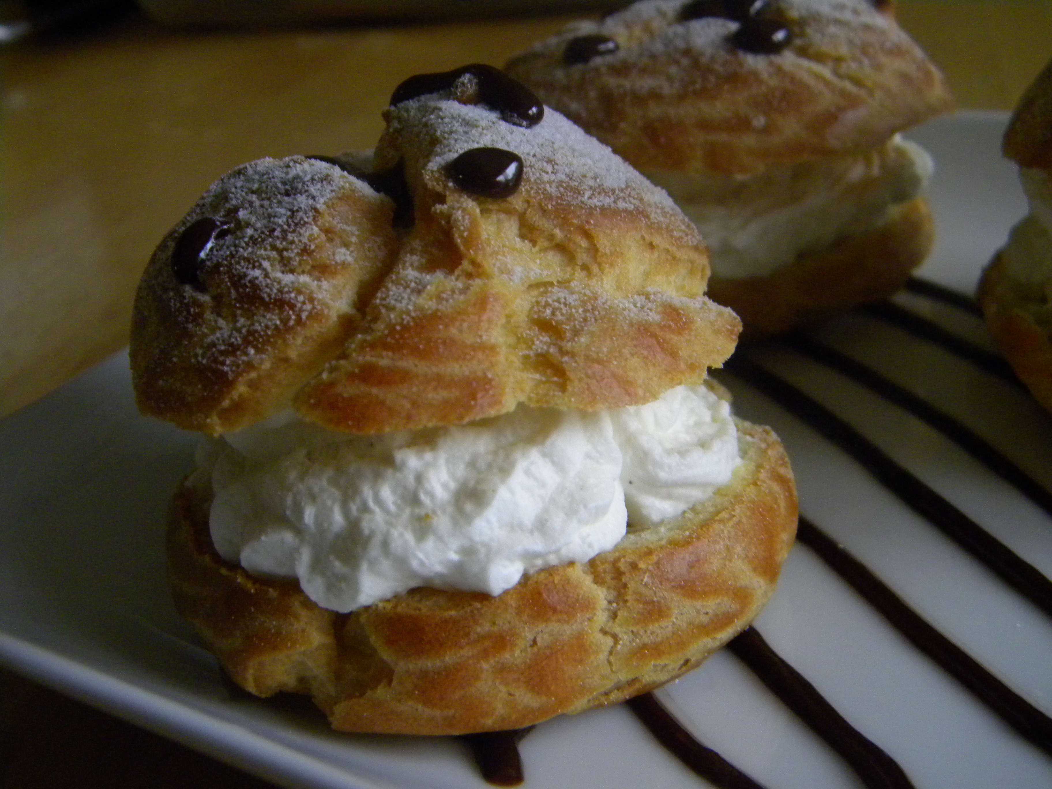 cream puffs 2.jpg