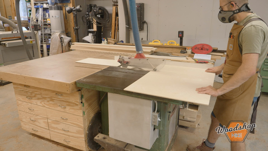 cross cutting plywood on a tablesaw.jpg