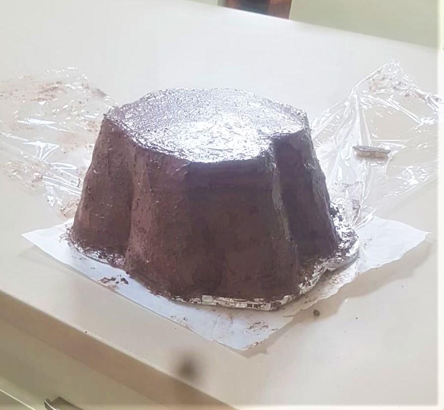 crumb coat.jpg