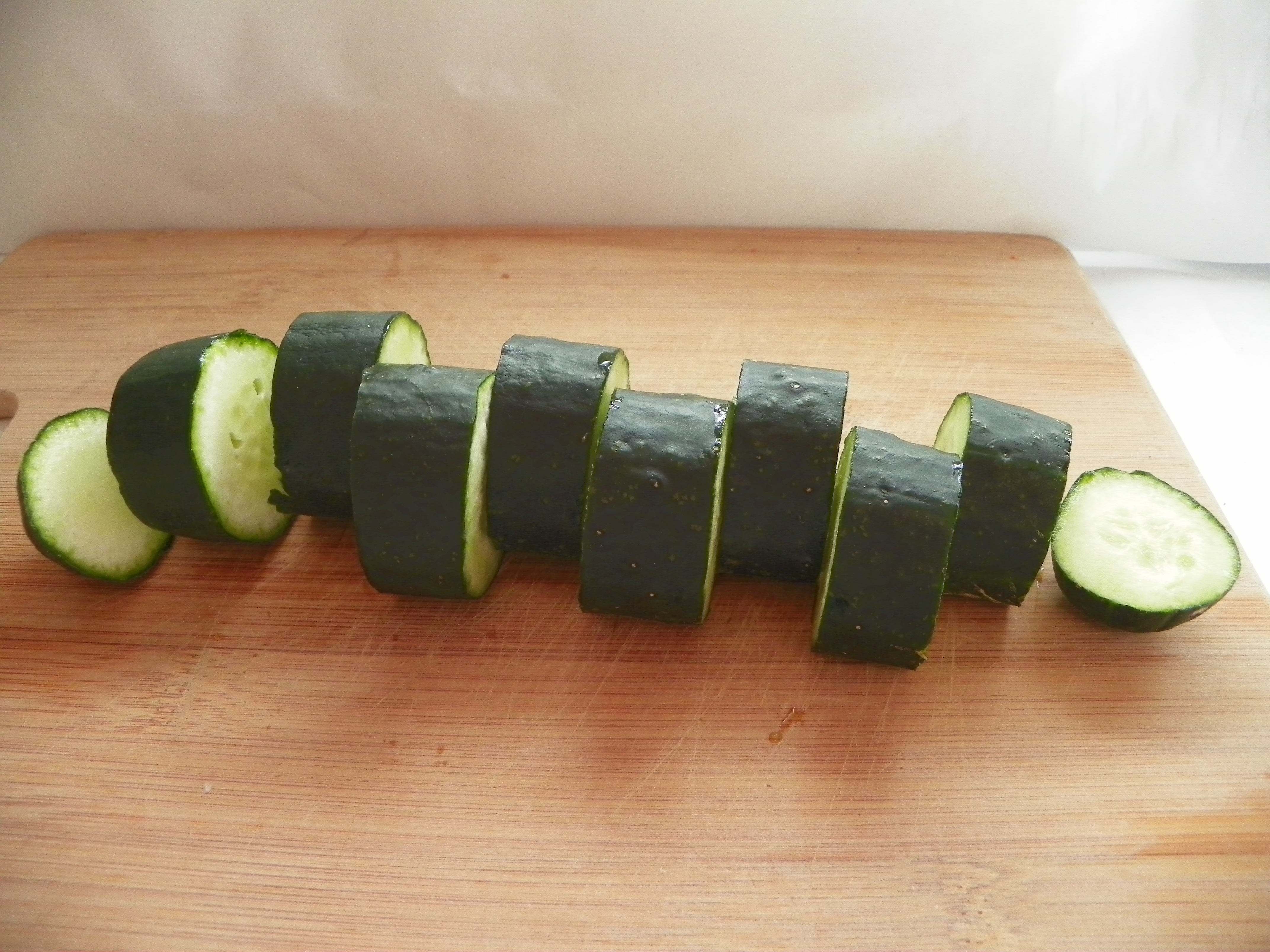 cucumber cups 017.jpg