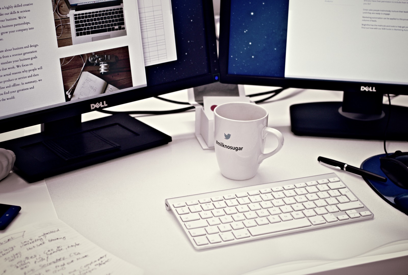 cup-dell-desk-4458.jpg