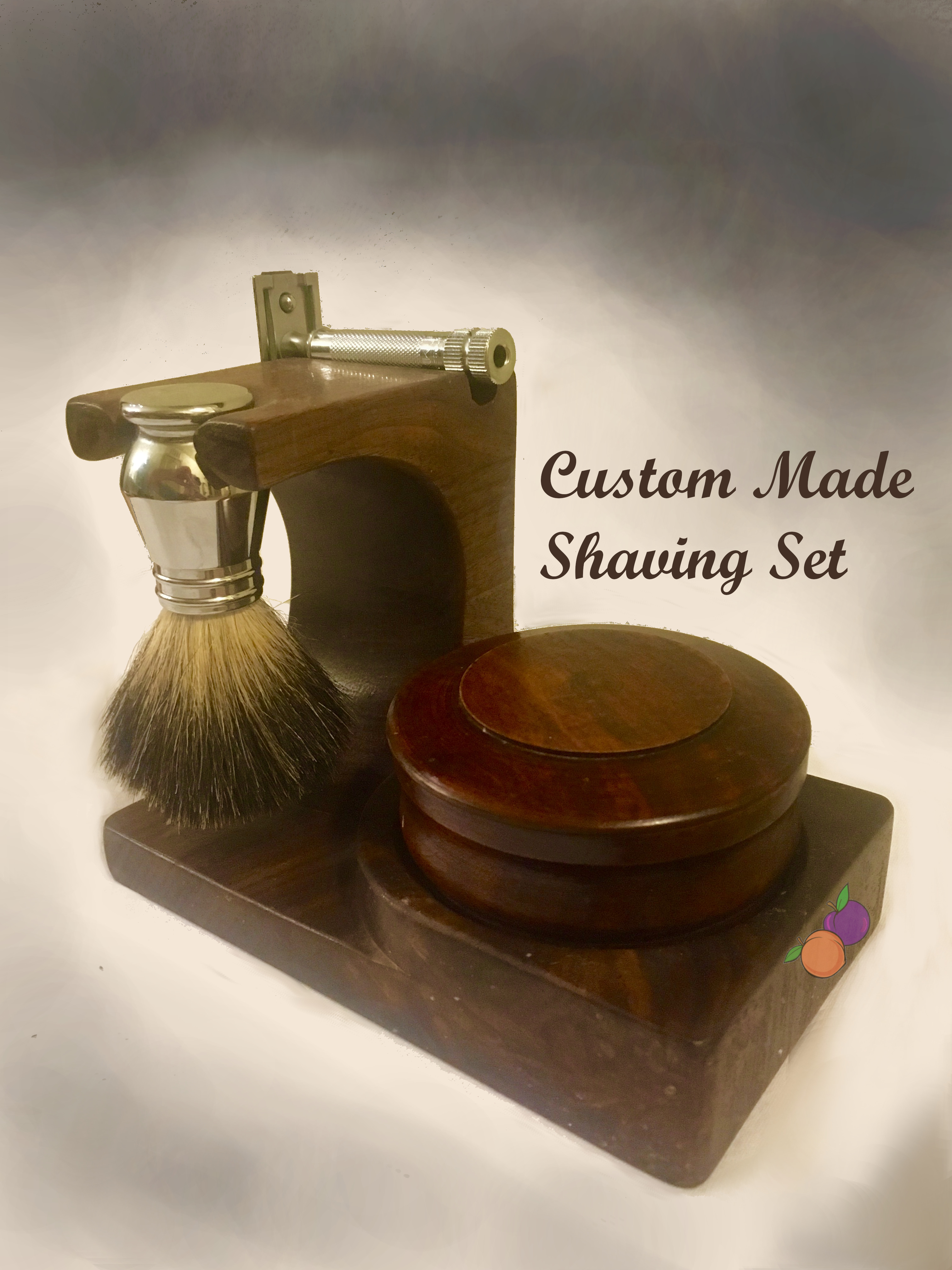custommadeshavingset.jpg