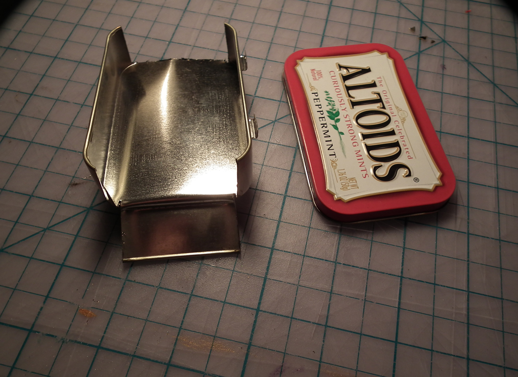 cut altoids 2.jpg