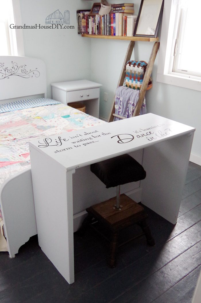 decal-on-top-desk-makeover-country-diy-700x1057.jpg