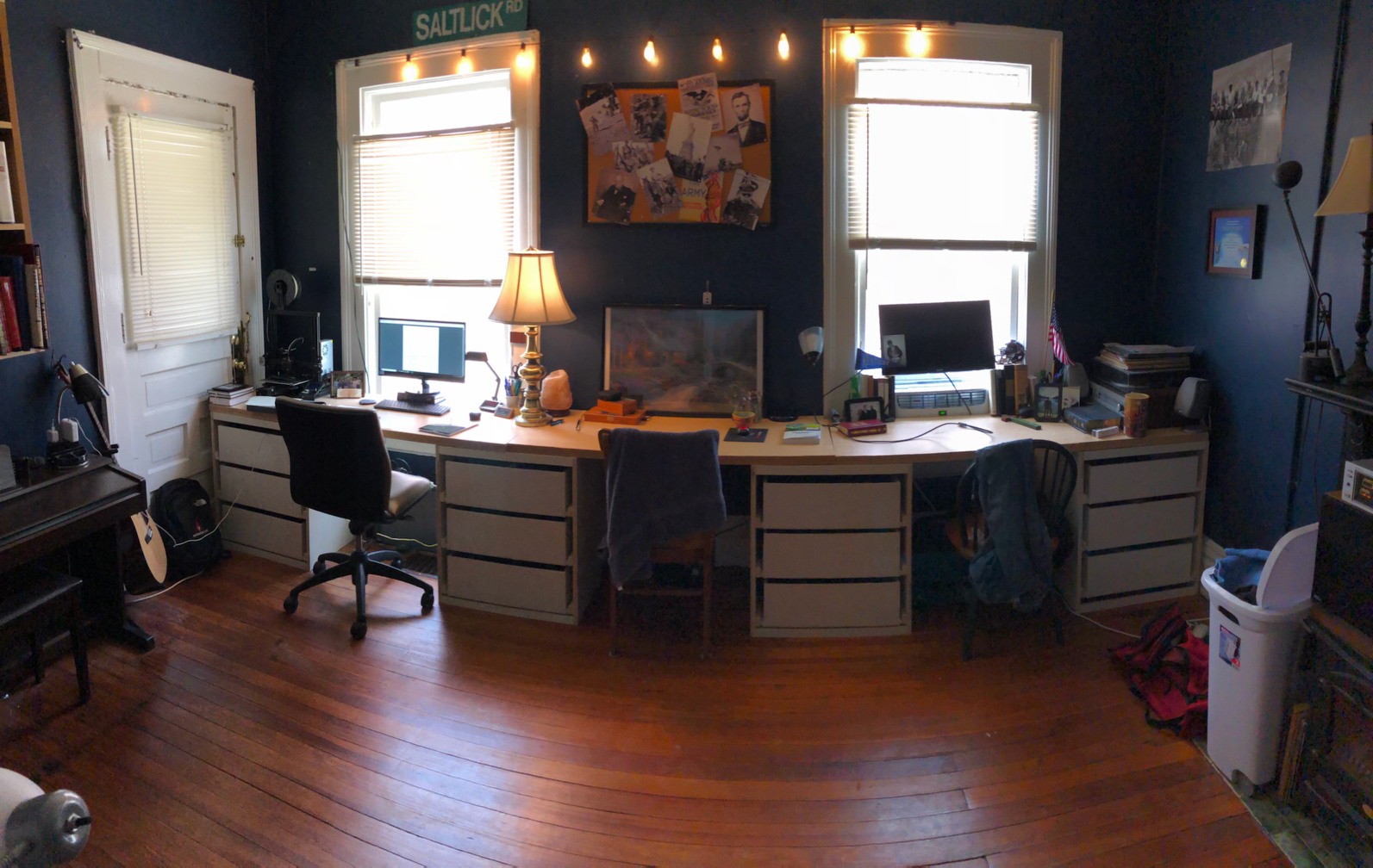 desk_pano.jpg