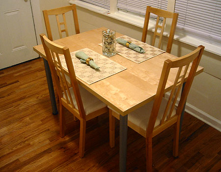 dining_room_table.jpg