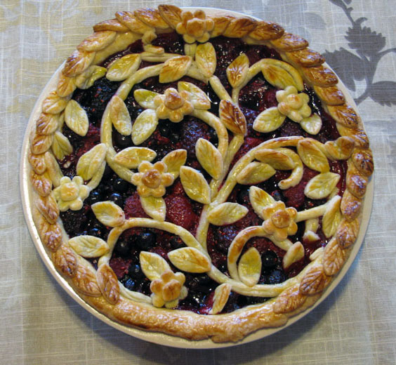 divine_berry_pie01.jpg