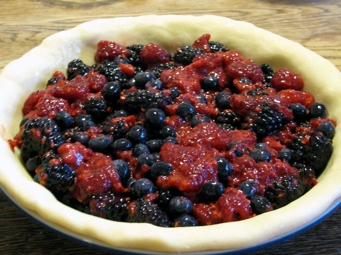 divine_berry_pie27.jpg