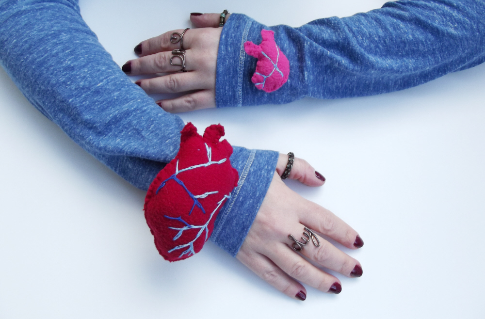 diy heart on sleeve pins tute.jpg