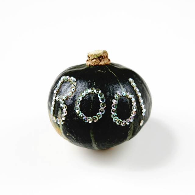 diy-boo-sequin-pumpkin.jpg