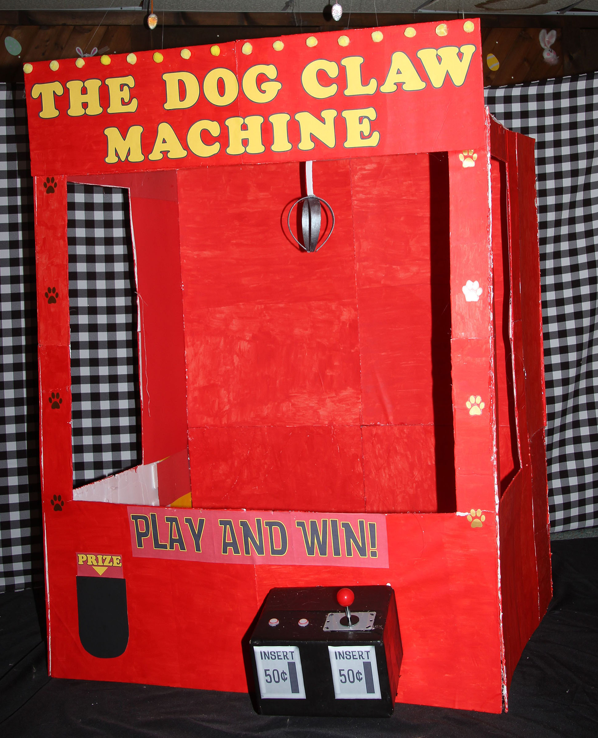 dog claw machine.jpg