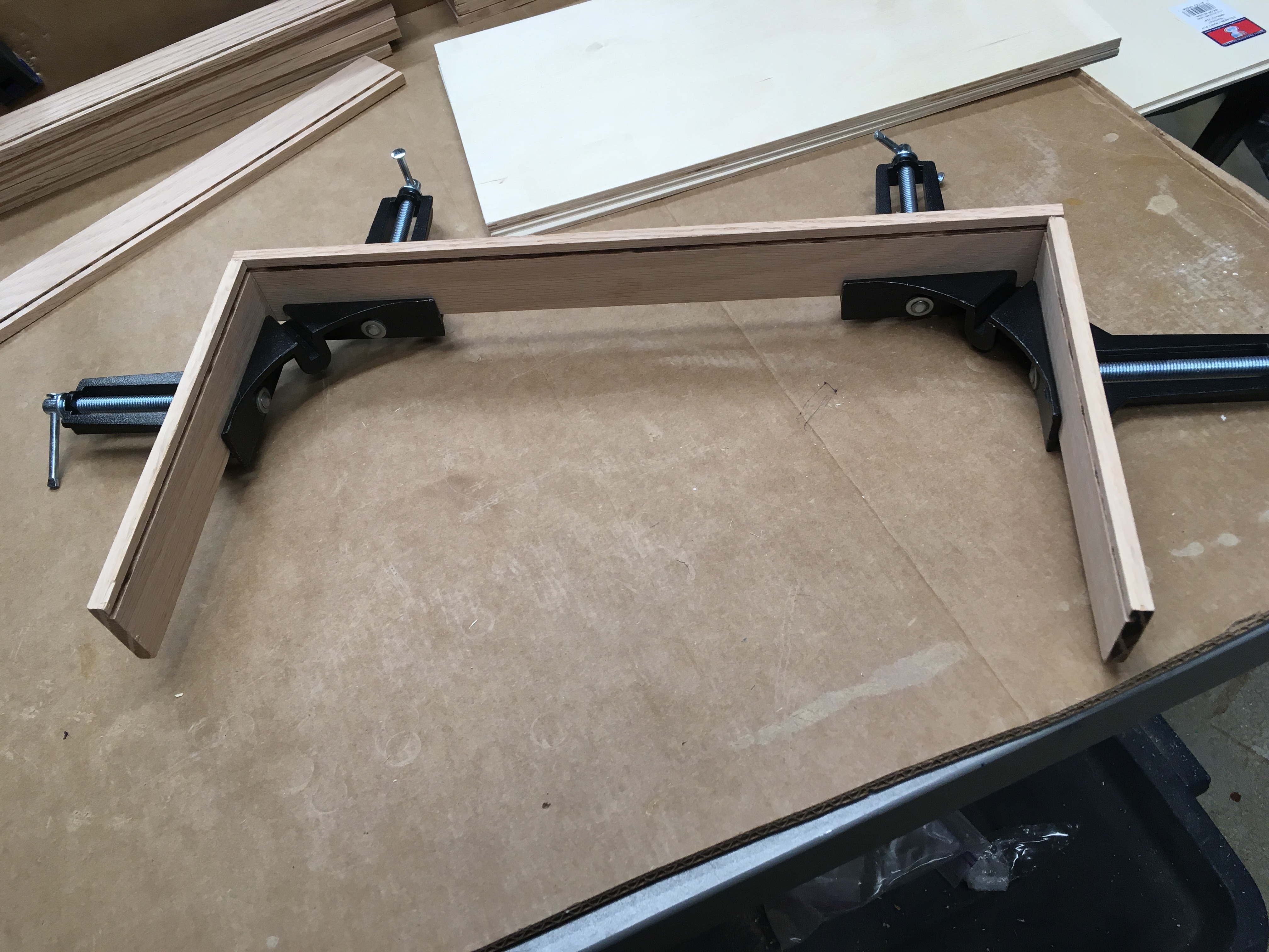 drawer01_Clamp0.JPG