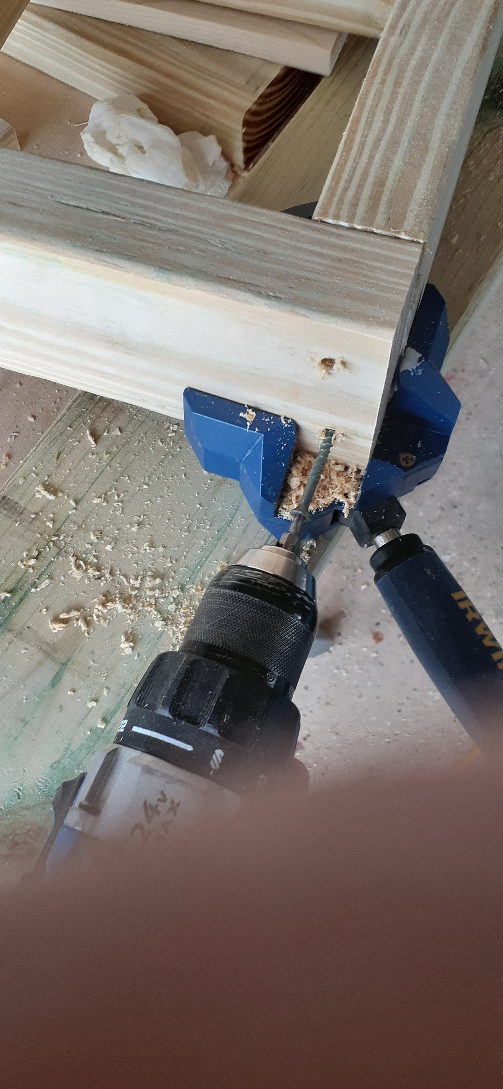 drilling clamped big ring.jpg