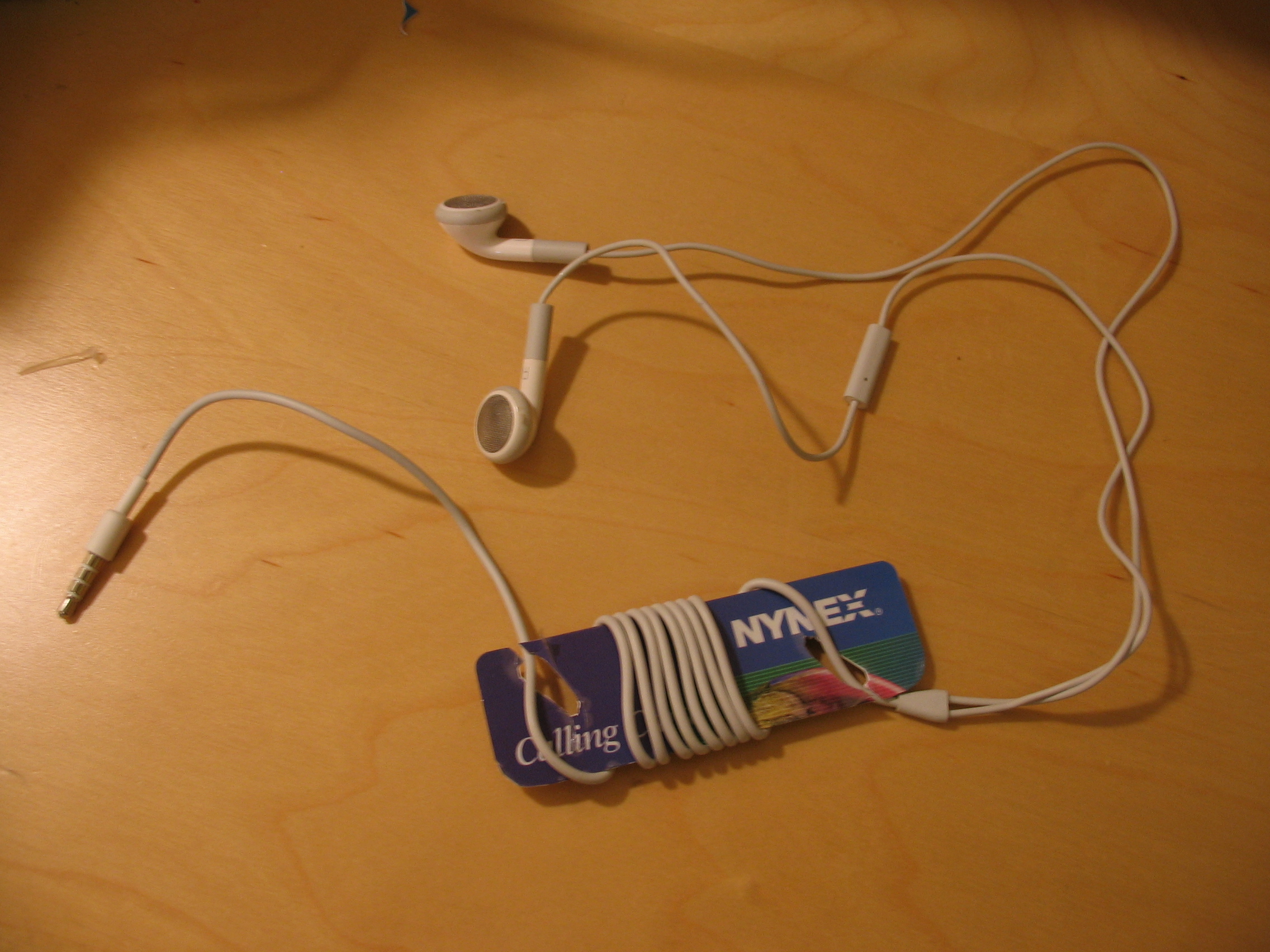 earbud wrapper - 7.jpg