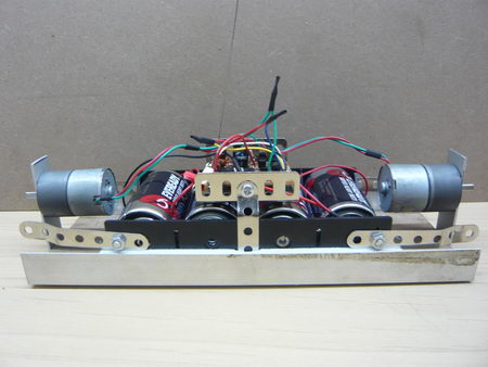 easterngeek.com - wobbly bot, self balancing robot07.jpg