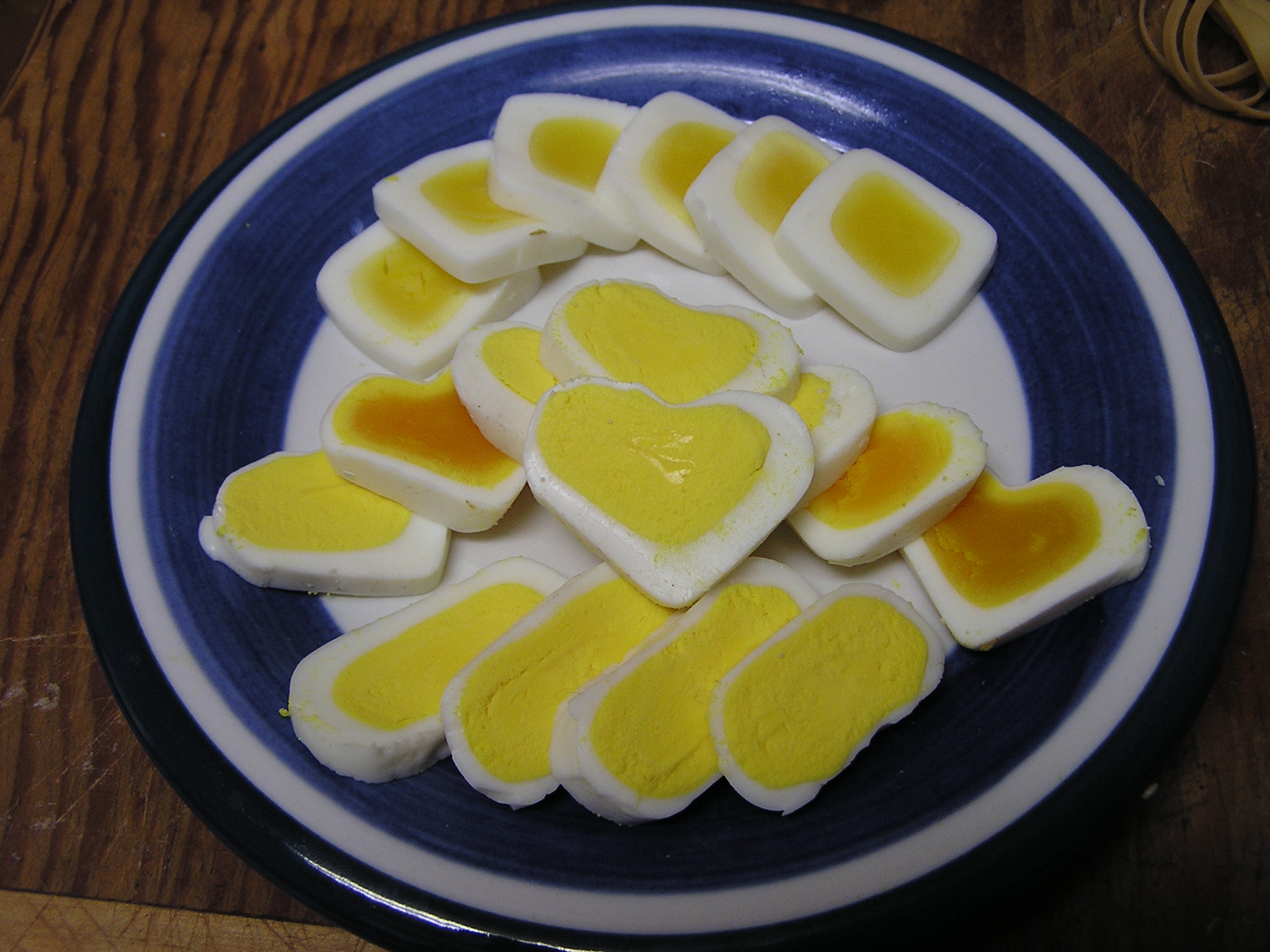 egg plate.JPG